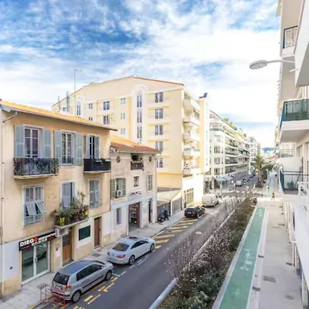 Beautiful 2 Bedrooms Close To The Sea Nizza
